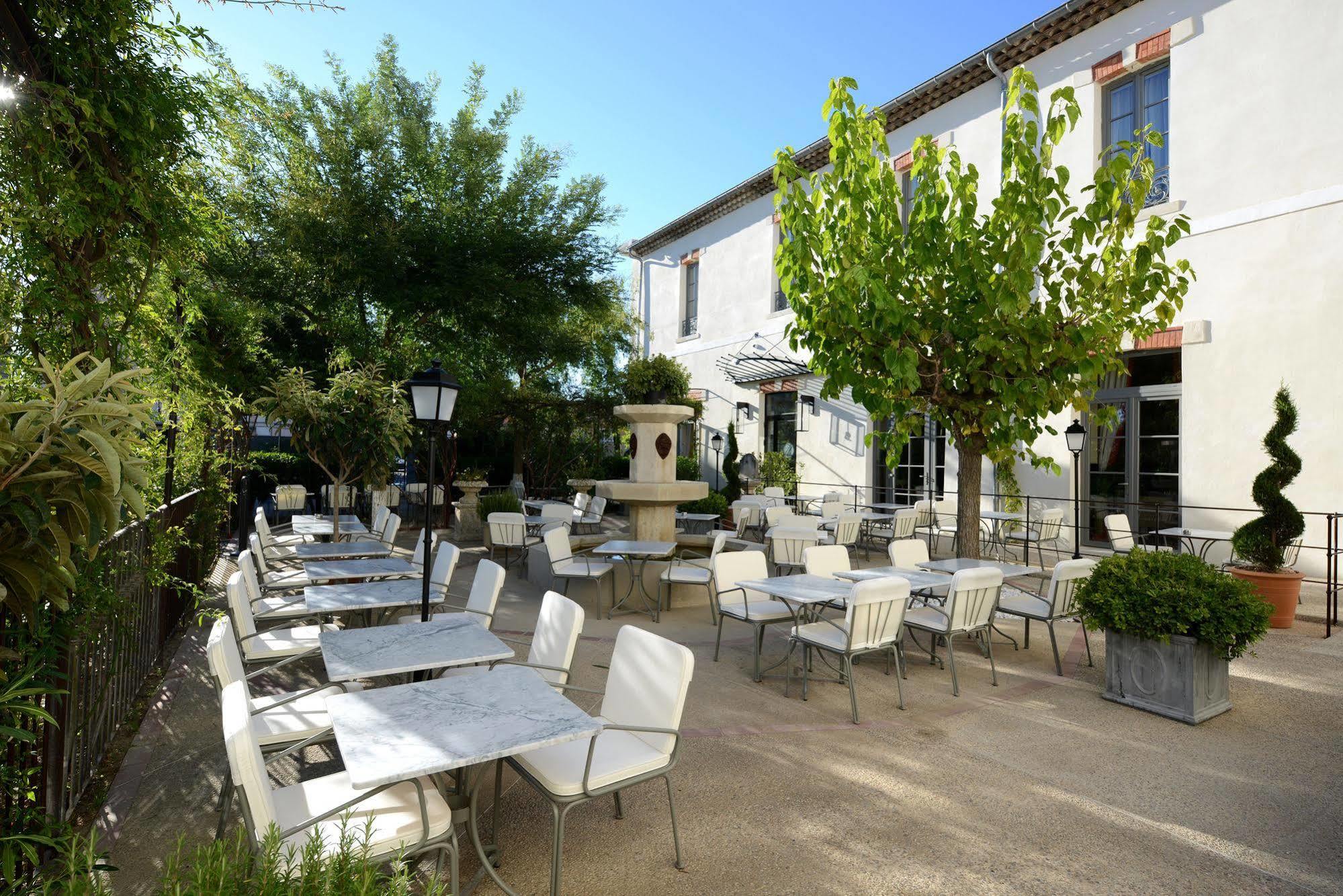 Grand Hotel Henri - Teritoria LʼIsle-sur-la-Sorgue Dış mekan fotoğraf